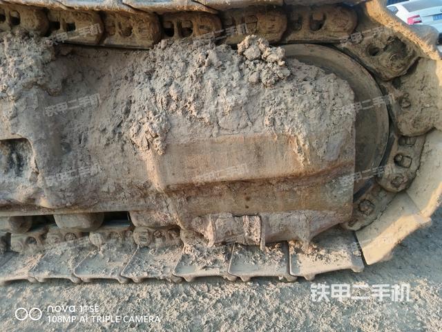 左側(cè)行走馬達(dá)蓋板（行走機(jī)構(gòu)）