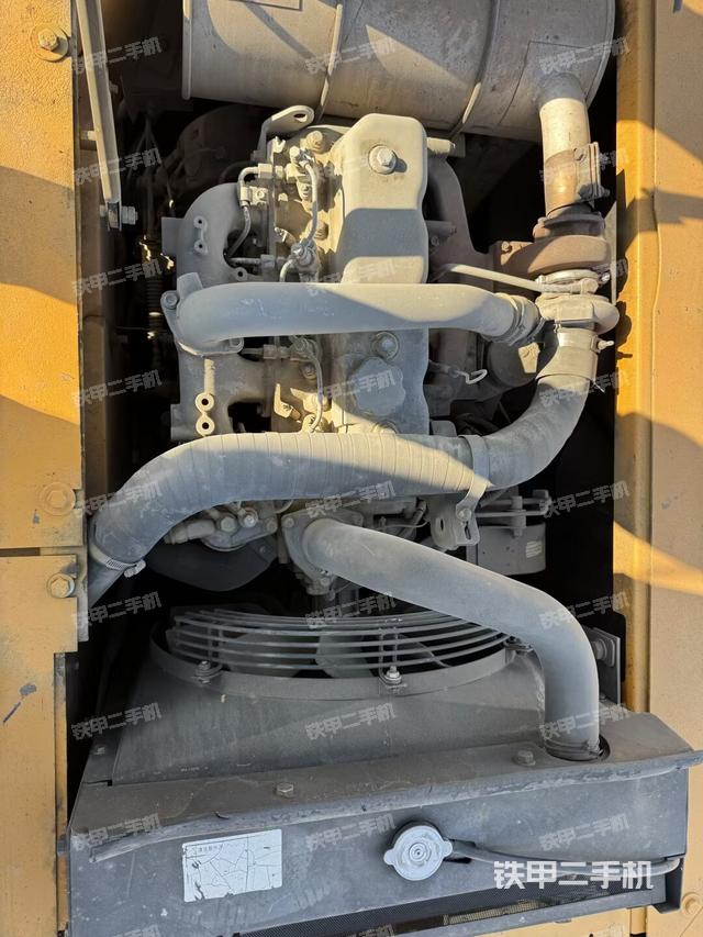 发动机整体俯视（整机外观）