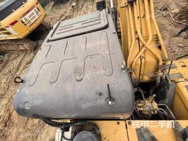 驾驶室顶部俯视（上车部件）