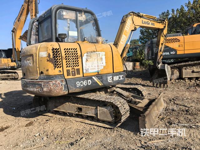 右后45（整機外觀）