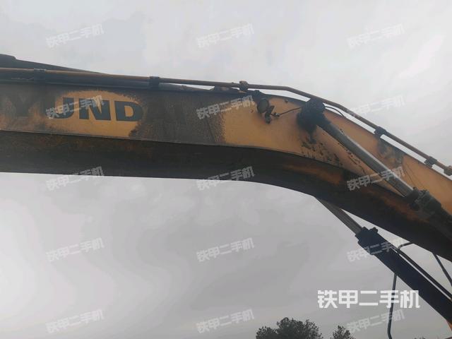 大臂整体 右侧（工作和回转装置）