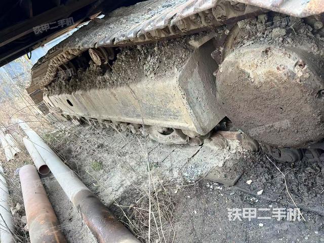 单侧履带整体（整机外观）