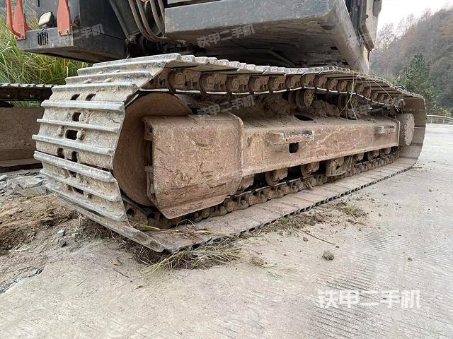 单侧履带整体（整机外观）