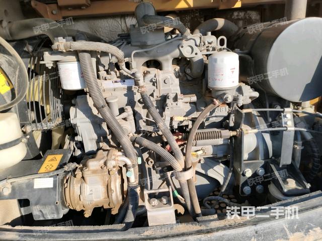 发动机整体俯视（整机外观）