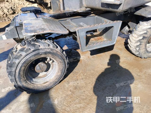 单侧履带整体（整机外观）