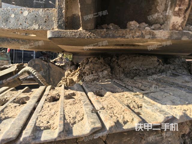 轉盤和下車架正前（工作和回轉裝置）