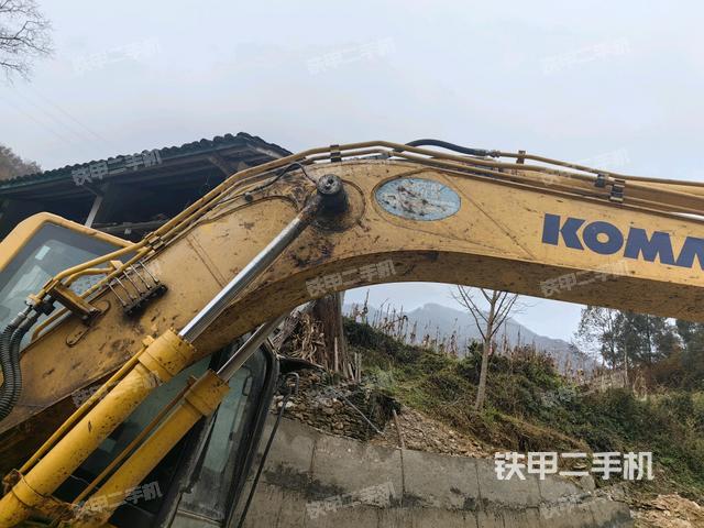 大臂整体 右侧（工作和回转装置）