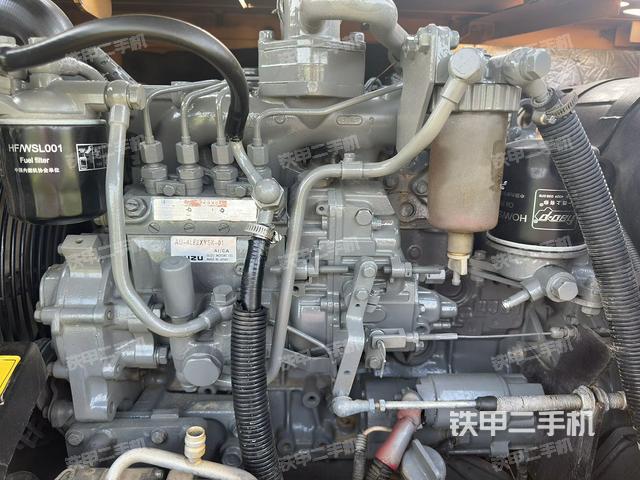 发动机整体俯视（整机外观）