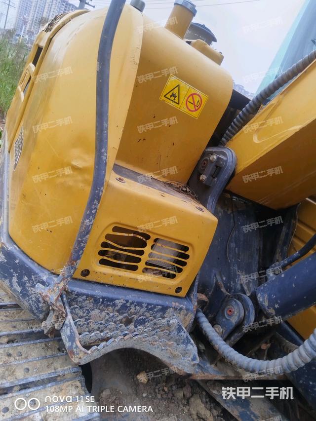 小臂整體右前（工作和回轉(zhuǎn)裝置）