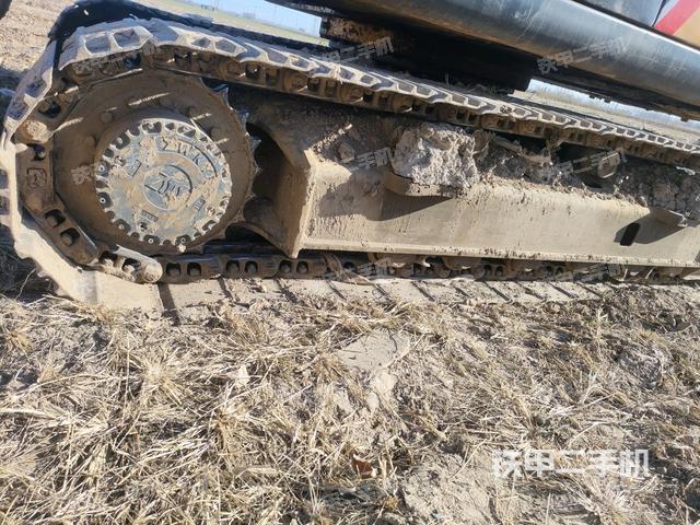 单侧履带整体（整机外观）