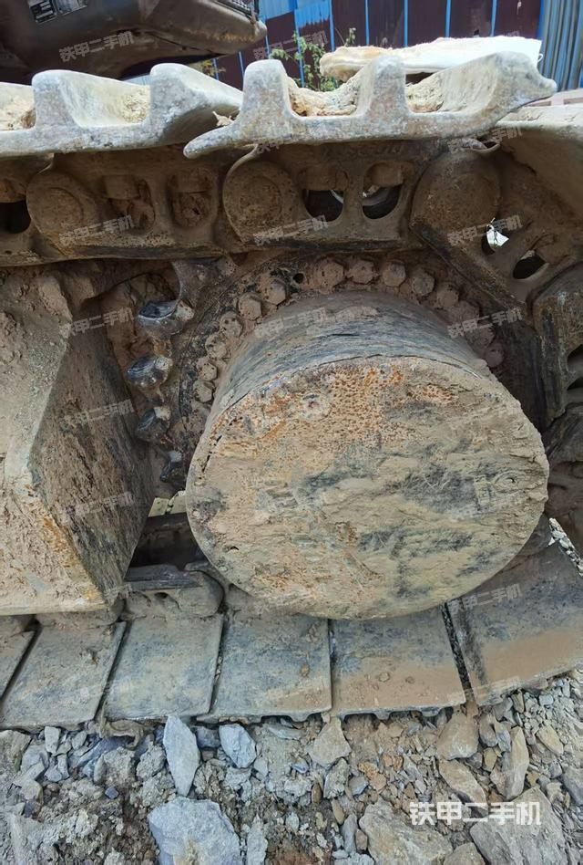 左驱动轮（行走机构）