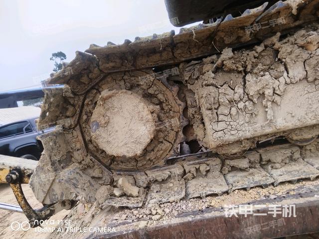 右侧行走马达盖板（行走机构）