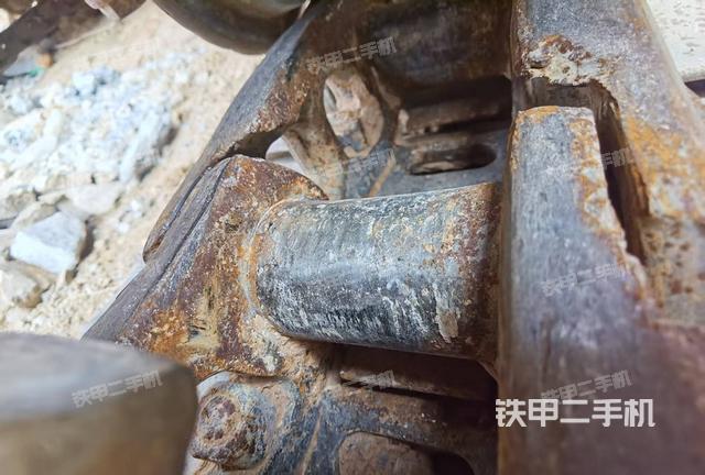 右侧行走马达盖板（行走机构）