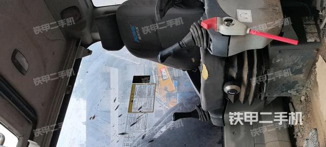 驾驶室整体（整机外观）