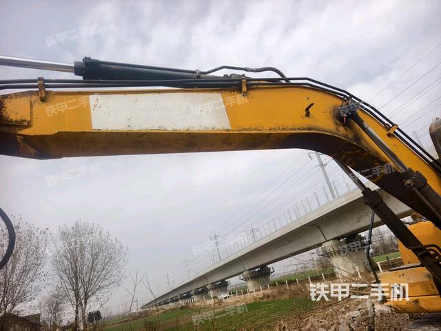 大臂整體?右側（工作和回轉裝置）