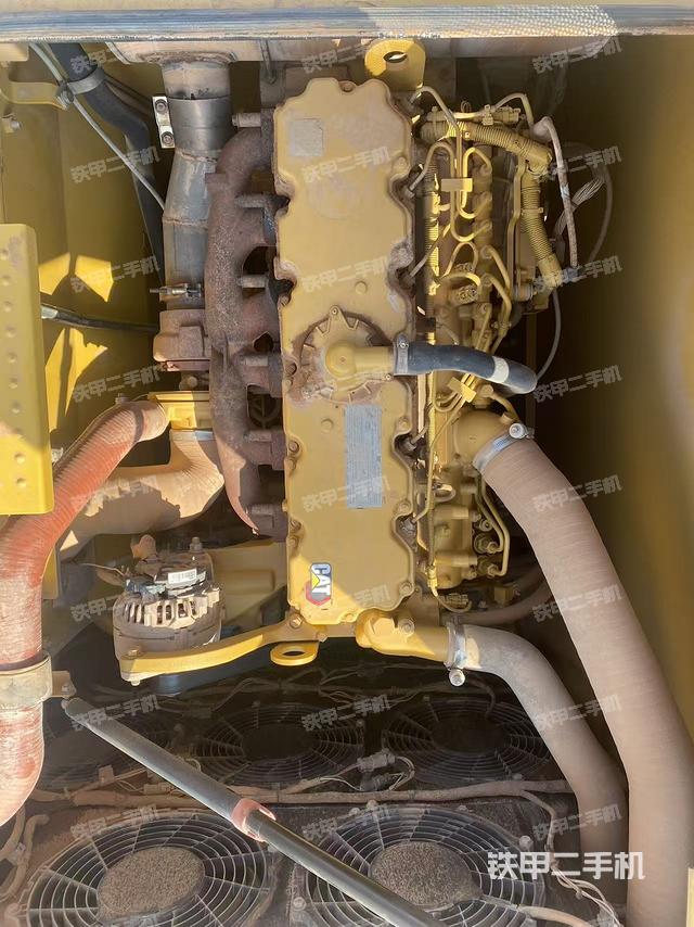 发动机整体俯视（整机外观）