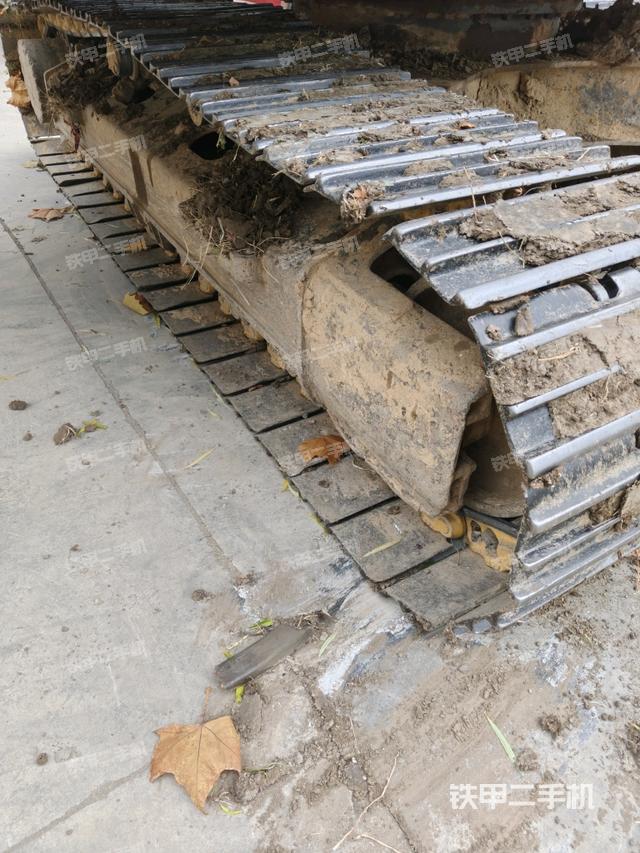 单侧履带整体（整机外观）