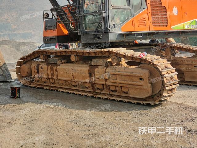 单侧履带整体（整机外观）