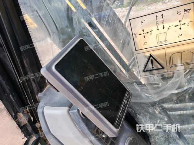 显示屏 （驾驶室部分）