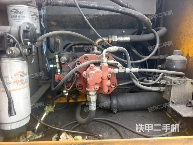 液壓泵室（大件艙室）