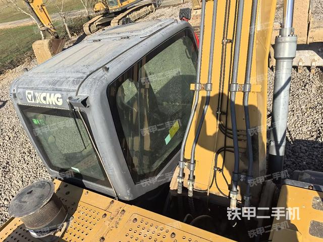 駕駛室頂部（整機(jī)外觀）