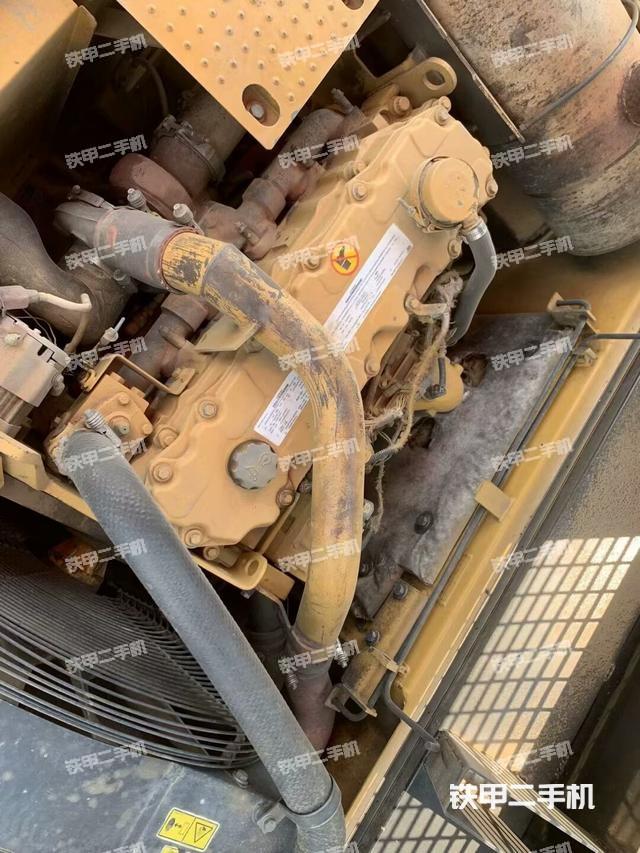 發(fā)動(dòng)機(jī)整體俯視（整機(jī)外觀）