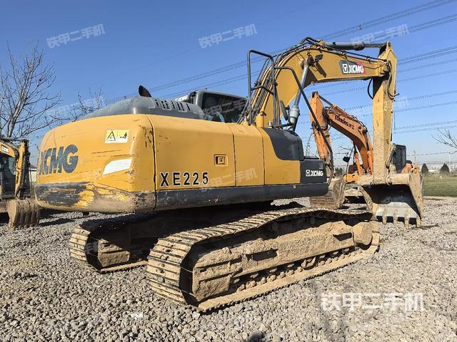 整機(jī)右后45°（整機(jī)外觀）