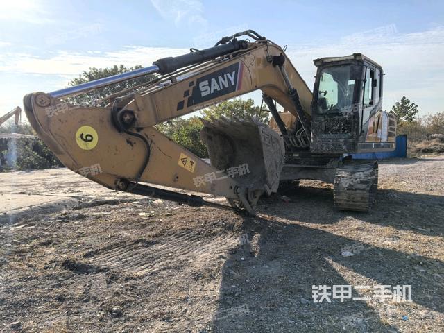 三一重工SY205H挖掘機(jī)