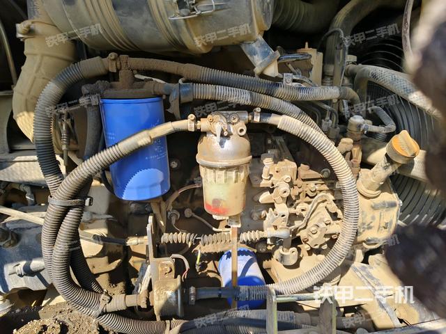 发动机室（上车部件）