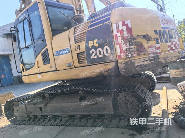 駕駛室整體（整機(jī)外觀）