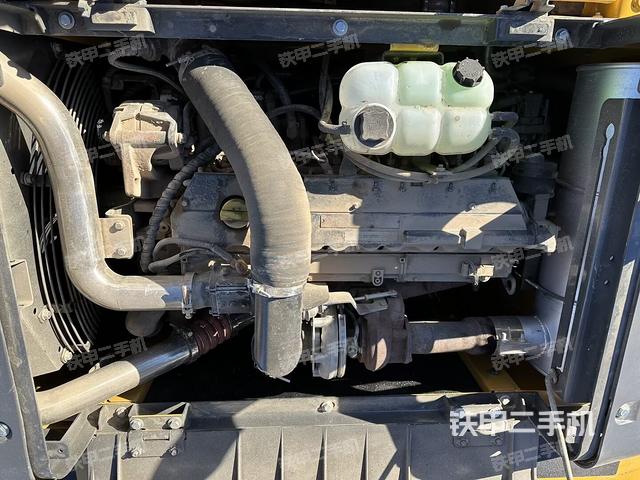 發(fā)動(dòng)機(jī)整體俯視（整機(jī)外觀）