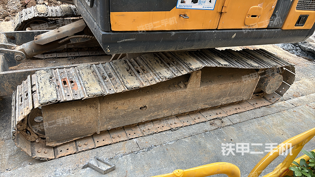 單側(cè)履帶整體（整機外觀）