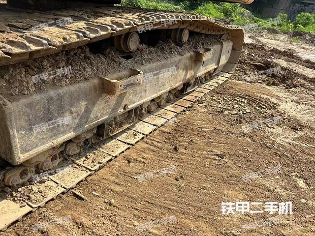 單側(cè)履帶整體（整機外觀）