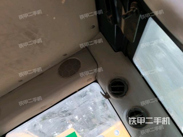 驾驶室左前45度（驾驶室部分）