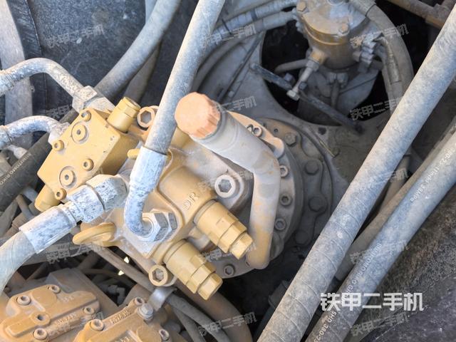 回轉(zhuǎn)馬達(dá)（上車(chē)部件）