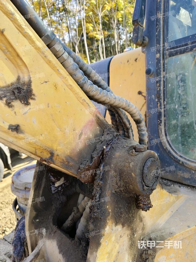 大臂根部 斜（工作和回转装置）