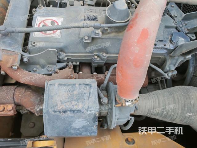 中央回转接头特写（上车部件）