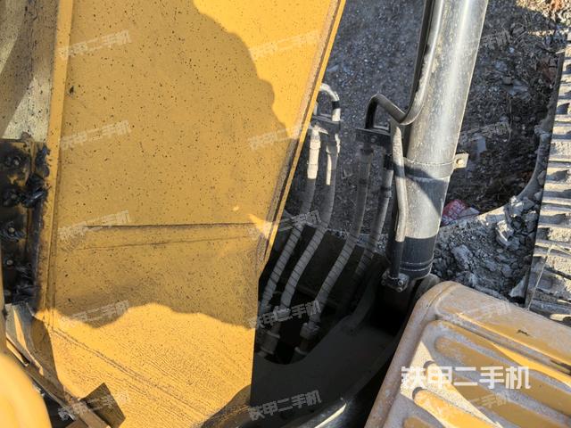 大臂根部?斜視（工作和回轉(zhuǎn)裝置）