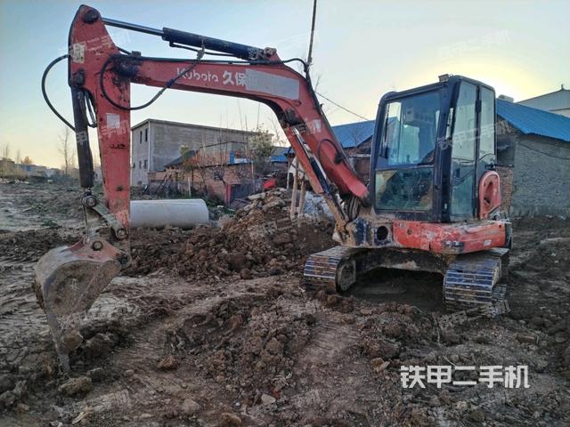 久保田KX155-5挖掘机