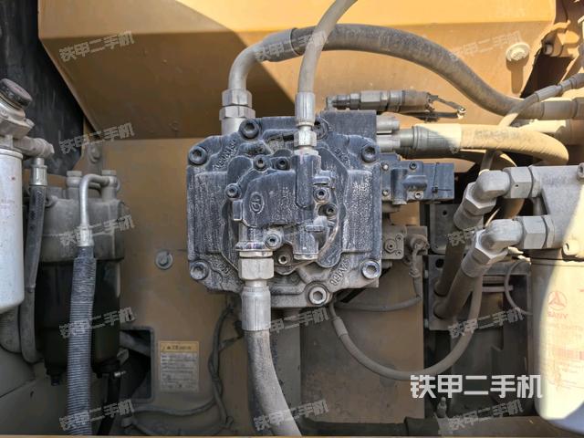 液壓泵室（大件艙室）