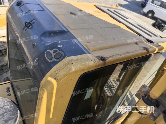 駕駛室頂部（整機(jī)外觀）