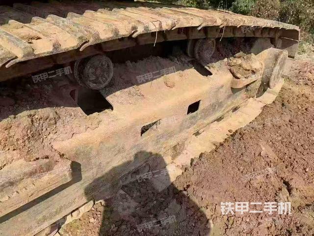 单侧履带整体（整机外观）