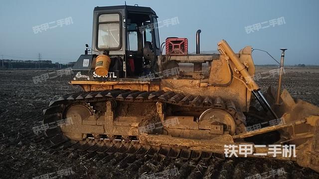 整机右侧（设备外观及核心部件）