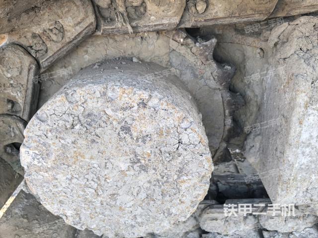 右側(cè)行走馬達(dá)蓋板（行走機(jī)構(gòu)）