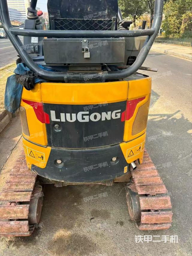 整機(jī)右后45°（整機(jī)外觀）