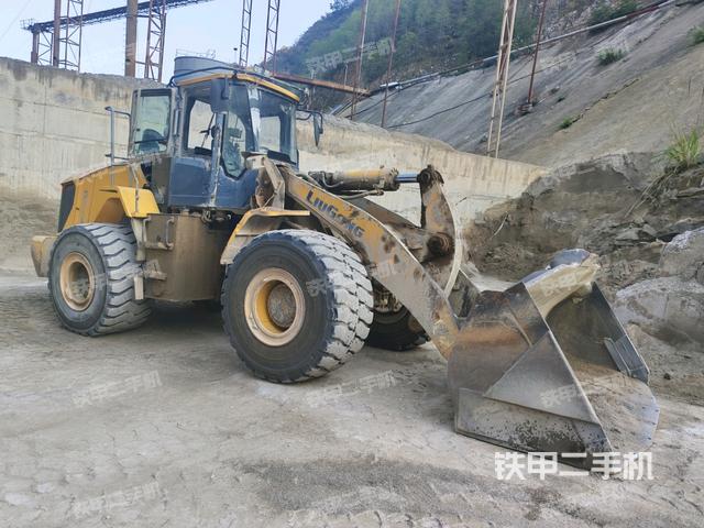 右前45°（整機(jī)外觀）