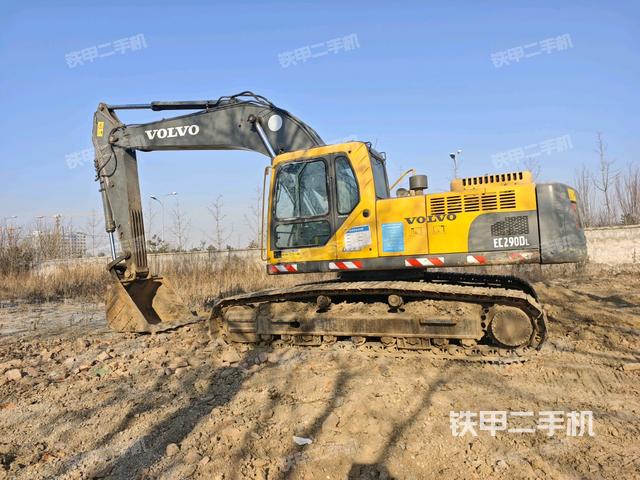 沃尔沃EC290CL清道夫挖掘机