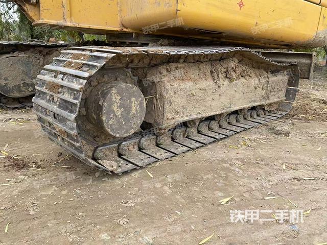 单侧履带整体（整机外观）