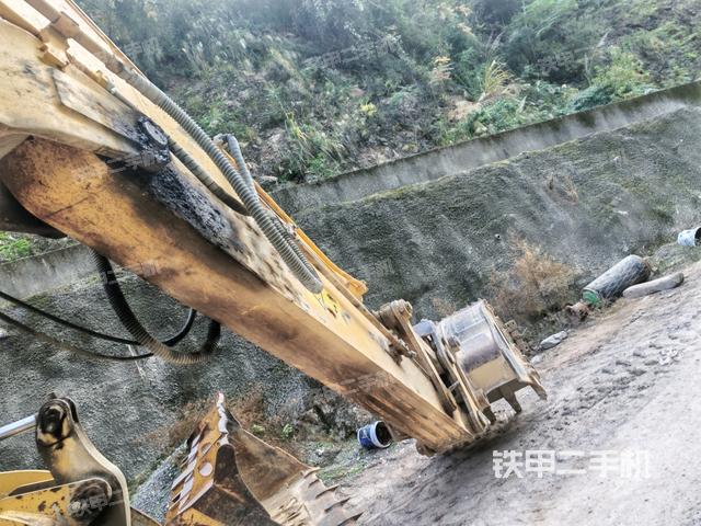 大臂整體?右側(cè)（工作和回轉(zhuǎn)裝置）