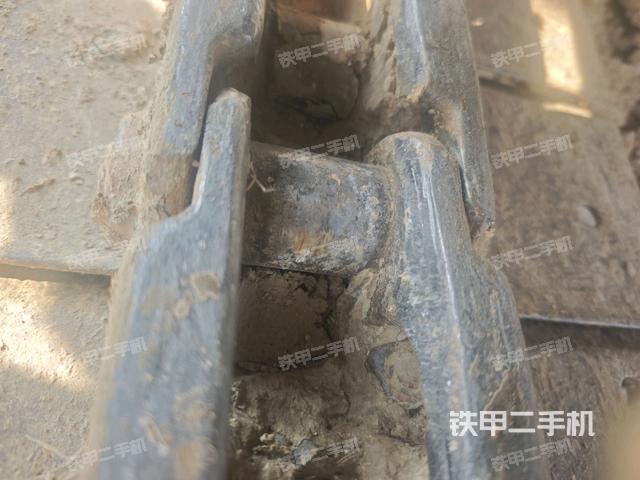 右侧履带整体 （行走机构）